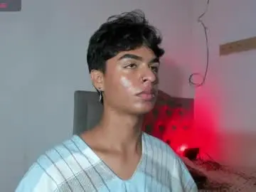 Chaturbate Adult Video Chat of ariel_adan