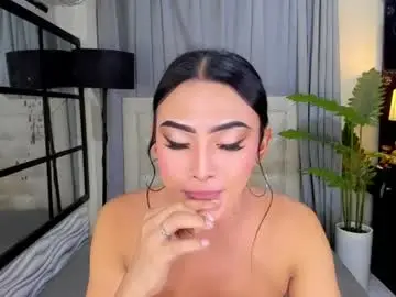 Chaturbate Free Live Porn of phenomenal_ivy