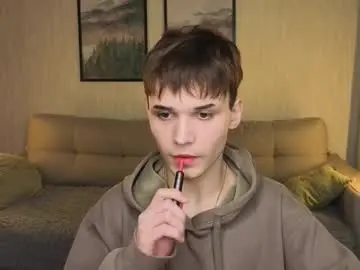 Chaturbate Live Sex Cam of simonboy592