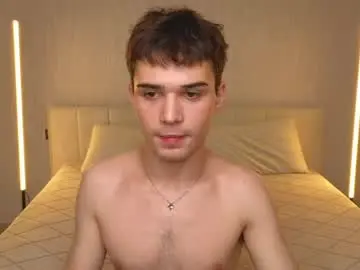 Chaturbate Sex Cam of simonboy592