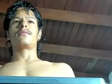 Chaturbate Free Porn Cam of tommyhot7