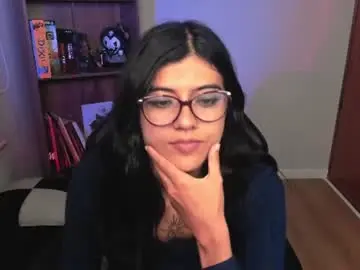 Chaturbate Live Sex Cam of valerie__sky