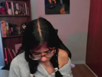 Chaturbate Live Sex of valerie__sky
