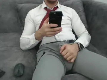 Chaturbate Live Porn of dirtyybooyy77