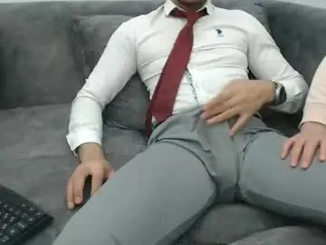 Chaturbate Live Sex Cam of dirtyybooyy77