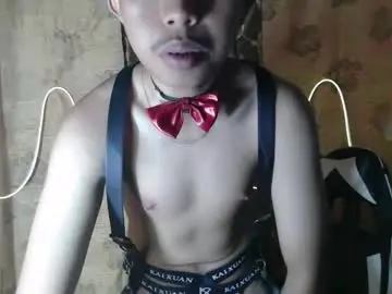 Chaturbate Live Sex Cam of itsyourcummerboy_xx