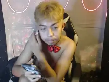 Chaturbate Live Porn of itsyourcummerboy_xx