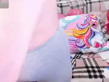 Chaturbate Live Sex Cam of lexihoward