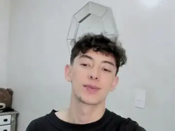 Chaturbate Best live sex cam show of mikebelf4