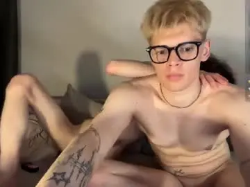 Chaturbate Adult Video Chat of ryan_jeh
