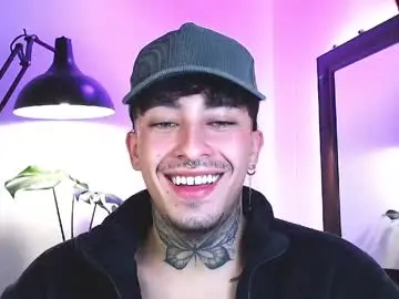 Chaturbate Best live sex cam show of stevennavarro