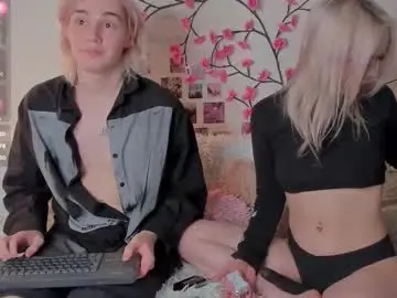 Chaturbate Free Live Porn of sweethearts_friends