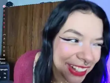 Chaturbate Live Sex Cam of yungelitamor_