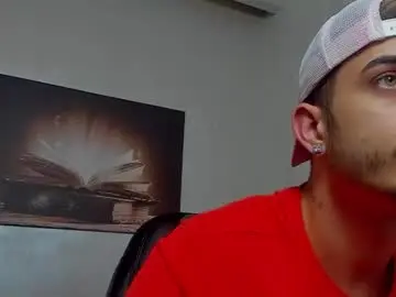 Chaturbate Adult Video Chat of brandontatex