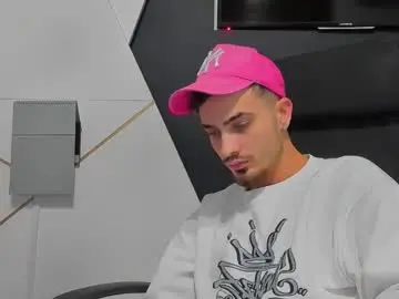 Chaturbate Private Sex Chat of brandontatex