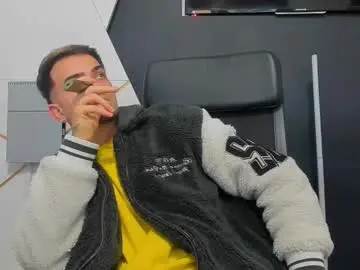 Chaturbate Adult Webcams of brandontatex