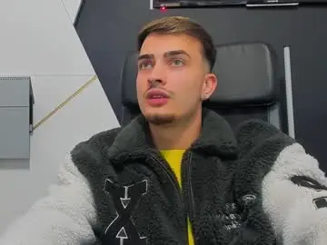 Chaturbate Live Sex of brandontatex