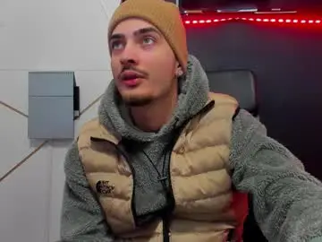 Chaturbate Nude Webcam of brandontatex