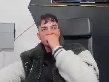 Chaturbate Live Sex of brandontatex