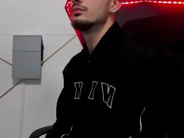 Chaturbate Best live sex cam show of brandontatex