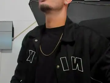 Chaturbate Watch Live Sex Cams of brandontatex