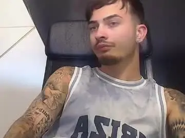 Chaturbate Free Live Porn of brandontatex