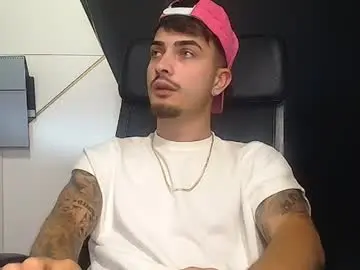Chaturbate Live Sex Cam of brandontatex