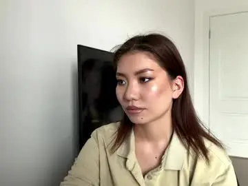 Chaturbate Live Sex Cam of brittmcnairy