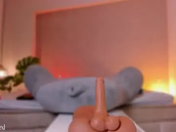 Chaturbate Nude Webcam of hanna_lee02