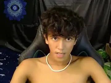 Chaturbate Free Live Porn of ken_bigcockxx