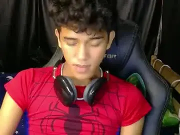 Chaturbate Nude Webcam of ken_bigcockxx