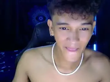 Chaturbate Free Live Porn of ken_bigcockxx