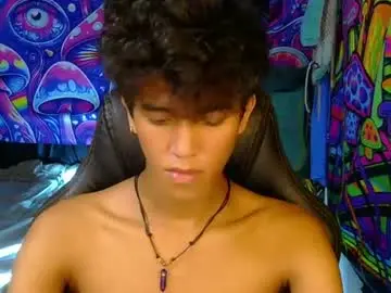 Chaturbate Nude Webcam of ken_bigcockxx