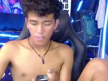Chaturbate Live Porn of ken_bigcockxx