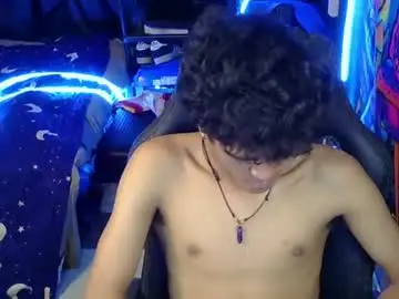 Chaturbate Free Live Porn of ken_bigcockxx