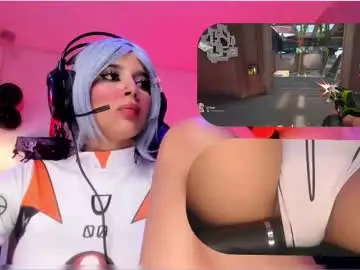 Chaturbate Nude Webcam of sweetie_cloe