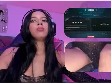 Chaturbate Nude Webcam of sweetie_cloe