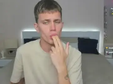 Chaturbate Sex Cam of m0neyken_