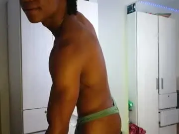 Chaturbate Adult Webcams of marcelo_dosantos77