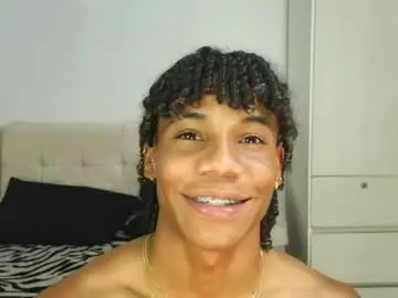 Chaturbate Nude Webcam of marcelo_dosantos77