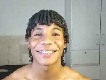 Chaturbate Live Porn of marcelo_dosantos77