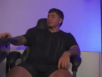 Chaturbate Nude Webcam of alan_muscle