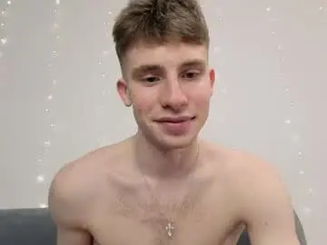 Chaturbate Watch Live Sex Cams of cute_brian