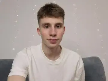 Chaturbate Live Sex of cute_brian
