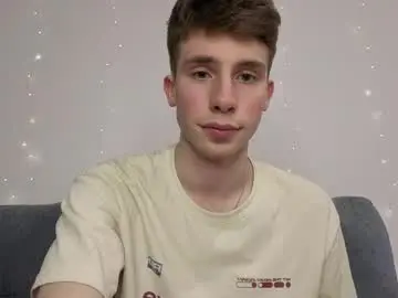 Chaturbate Nude Webcam of cute_brian