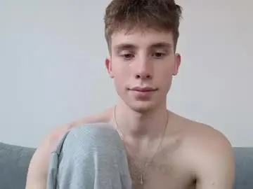 Chaturbate Free Live Porn of cute_brian