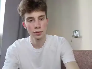 Chaturbate Adult Webcam of cute_brian