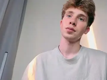 Chaturbate Nude Webcam of cute_brian