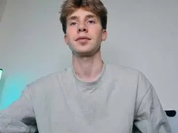 Chaturbate Best live sex cam show of cute_brian