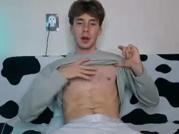 Chaturbate Nude Webcam of cute_brian